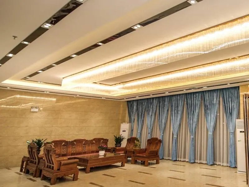 Greentree Inn Xuchang Yucheng County Ziyun Avenue Business Hotel 3*,